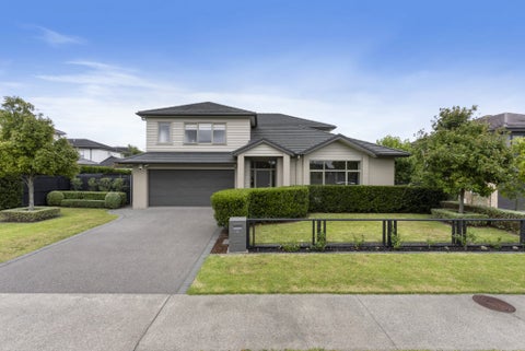 31 Lake Drive, Karaka, Papakura