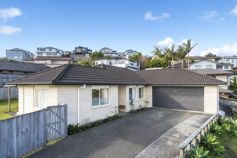 48 San Marino Drive West, Henderson, Auckland