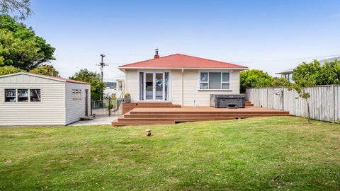 1163 Devon Road, Bell Block, New Plymouth