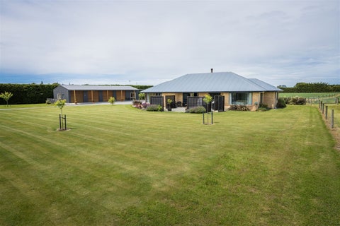 2/243 Weedons Ross Road, Christchurch