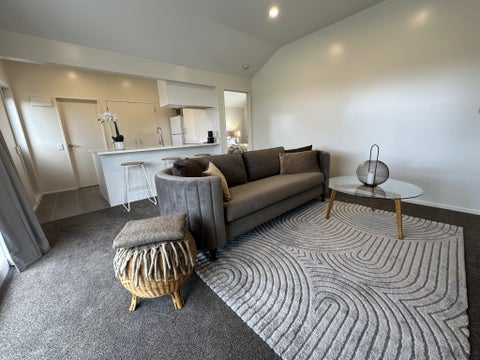 27/5 Carolina Place, Albany, Auckland