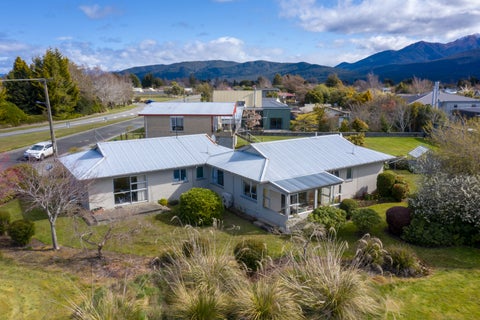 245 Milford Road, Te Anau, Te Anau
