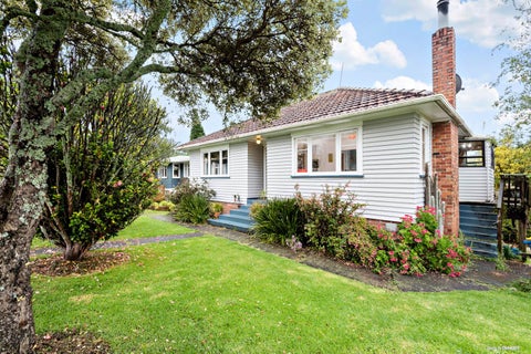 56 Fairmount Road, Titirangi, Auckland