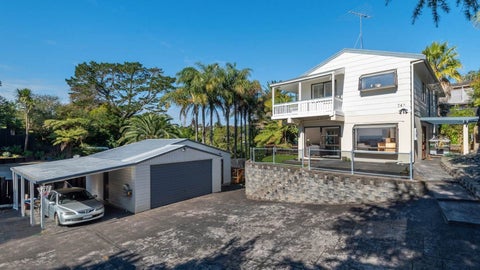 2/74 Glamorgan Drive, Torbay, Auckland