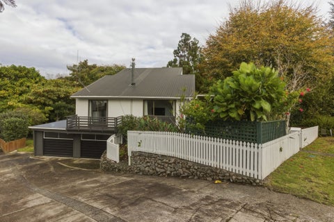 77 Resolution Road, Welcome Bay, Tauranga