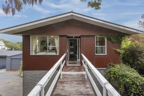 24 Parklands Drive, Huntsbury, Christchurch