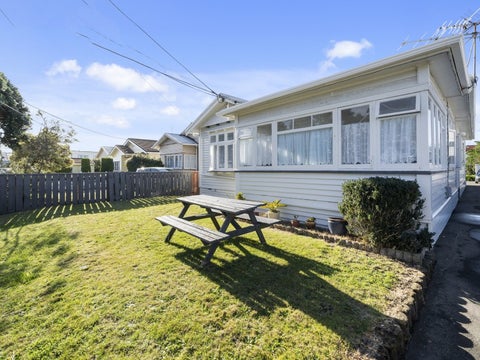 64 Kauri Street, Miramar, Wellington