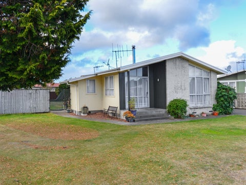 34 Folkestone Drive, Flaxmere, Hastings