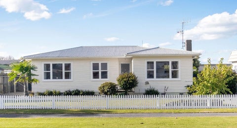 2A Hinton Road, Taradale, Napier