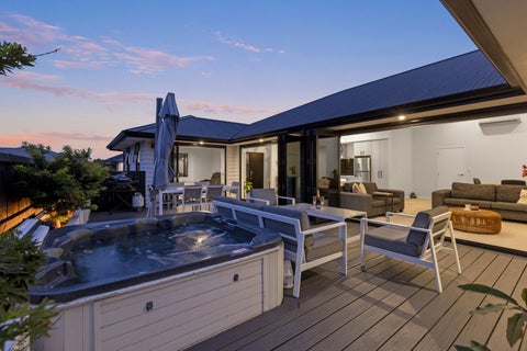76 Puhirake Crescent, Pyes Pa, Tauranga