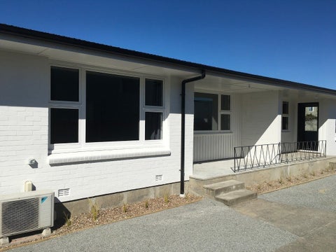 2/61 Sherborne Street, St Albans, Christchurch