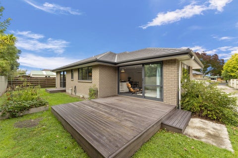 57 North Manakau Road, Manakau, Manakau