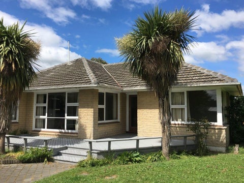 42 Oriana Crescent, Hornby, Christchurch