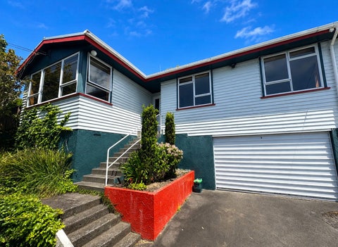 6 Whakawhiti Street, Marfell, New Plymouth