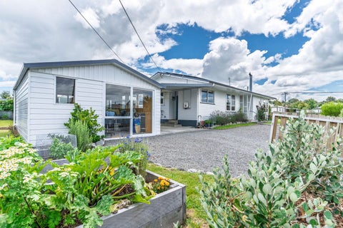 2 Hinau Place, Lansdowne, Masterton