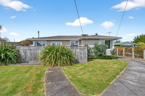26 Wavell Crescent, Lansdowne, Masterton