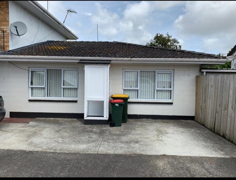 2/120 St George Street, Papatoetoe, Auckland