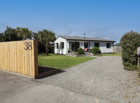 38 New York Street, Martinborough, Martinborough