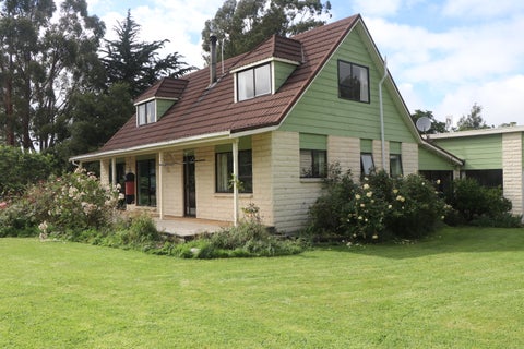 145 Adair Road, Adair