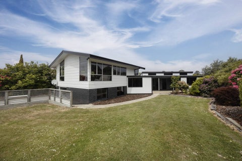 124 Perth Street, Holmes Hill, Oamaru