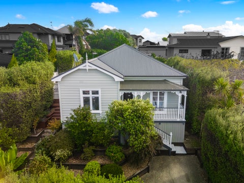 5A Mons avenue, Mount Roskill, Auckland