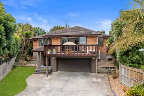 15A Araminta Place, Beachlands, Auckland