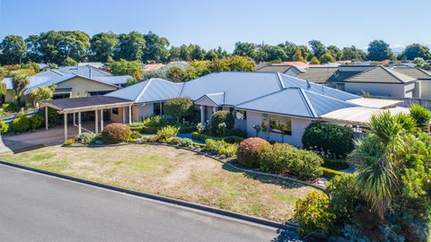 23 Heritage Crescent, Richmond