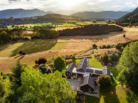 837F Lake Hawea-Albert Town Road, Wanaka