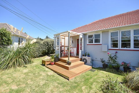 23 Albertson Avenue, Port Chalmers, Dunedin