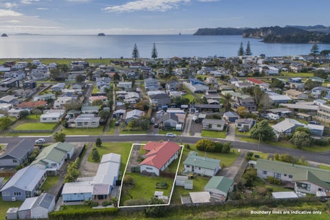 16 Meadow Drive, Whitianga, Whitianga