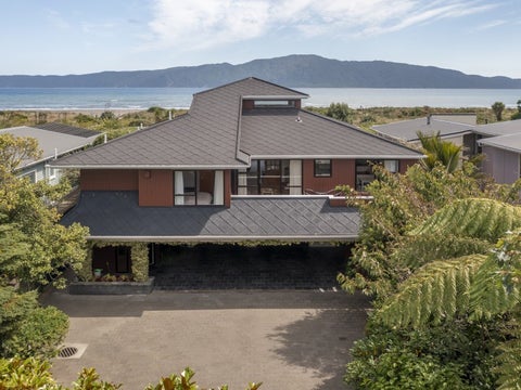 85 Manly Street, Paraparaumu Beach, Paraparaumu