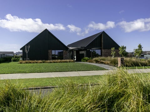 32 Alan Livingston Drive, Cambridge, Cambridge