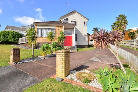 8 Tenbless Court, Unsworth Heights, Auckland