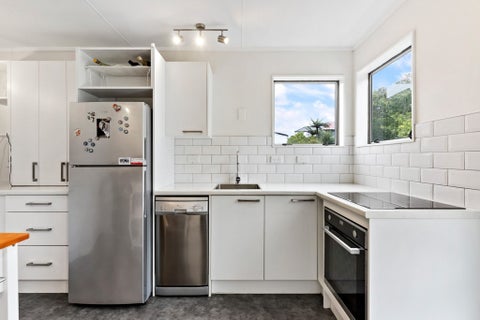 2A Makatote Grove, Churton Park, Wellington