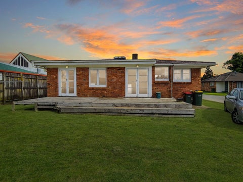 16 Hunua Road, Papakura, Papakura