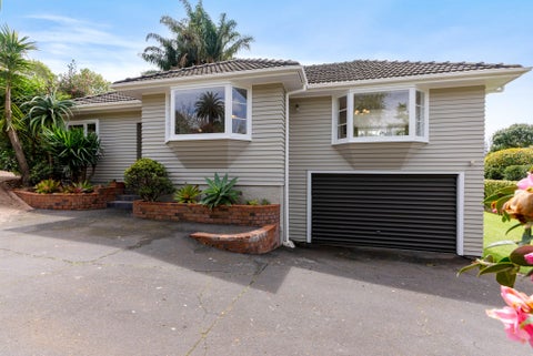 17A Heywood Crescent, Epsom, Auckland
