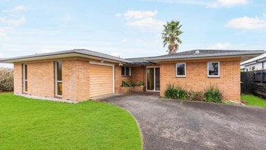 10 Lillian Place, Orewa, Orewa