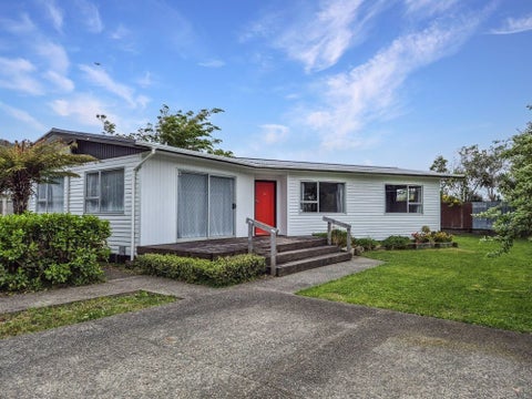 32 Matthews Road, Wainuiomata, Lower Hutt