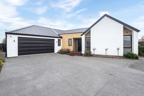 45 Monte Crescent, Lincoln, Lincoln