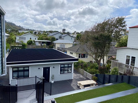 23 Aplin Terrace, Ngaio, Wellington