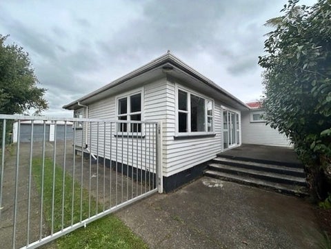 20 Bartholomew Road, Levin, Levin