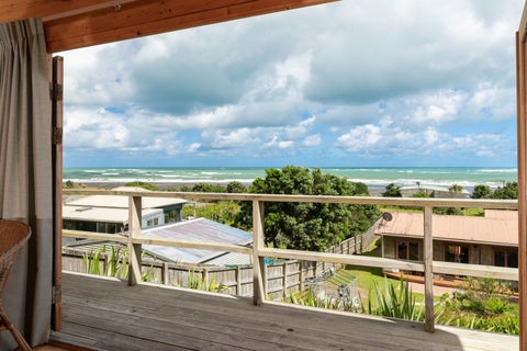141 Riria Kereopa Memorial Drive, Raglan, Raglan