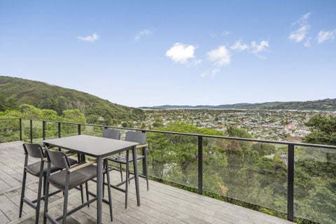 28 Woodvale Grove, Fairfield, Lower Hutt