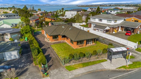 4 Wiseley Road, Hobsonville, Auckland