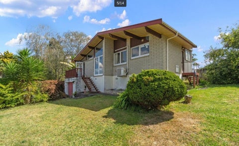 5 Joanna Place, Deanwell, Hamilton