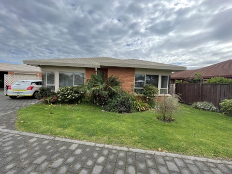 1/18 Knightsbridge Place, KNIGHTSBRIDGE, NAPIER