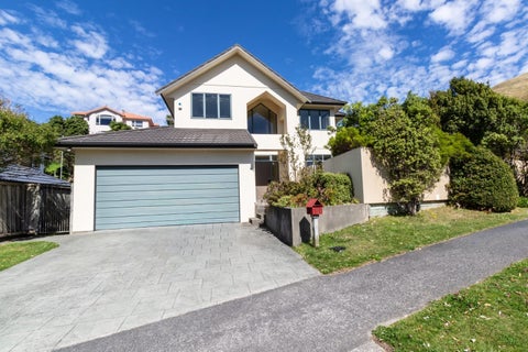 43 Amesbury Drive, Churton Park, Wellington
