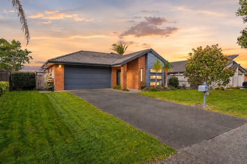 38 Stranraer Crescent, Wattle Downs, Auckland