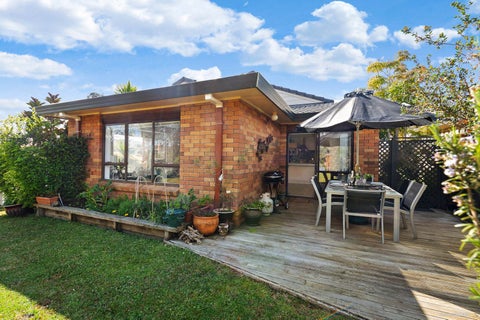58 Picasso Drive, West Harbour, Auckland