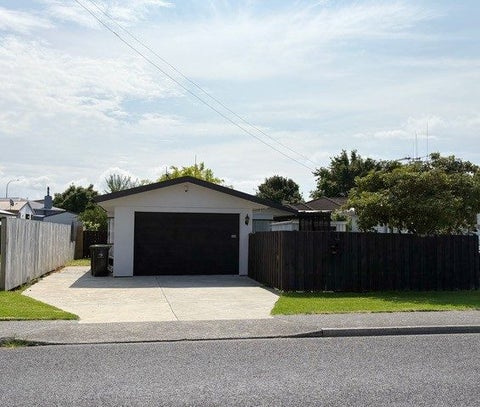 56A Queen Road, Bellevue, Tauranga